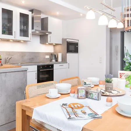 W6 - Gaestehaus Christian-westphal-str 60 - Feriendomizil Hollich *